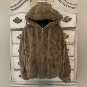Pageone fur jacket S